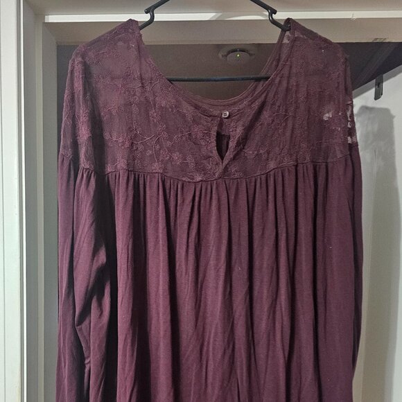 Lane Bryant Burgendy Blouse - Picture 2 of 10